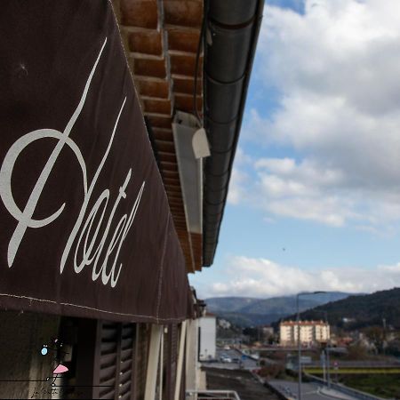 La Petite Contoise Hotell Contes  Exteriör bild